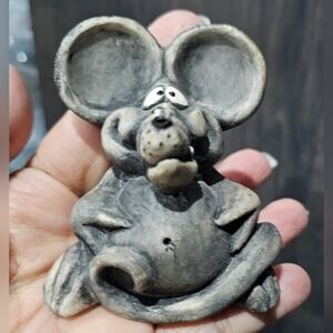 Americana Folk Art Resin Rat Mouse Figurine Vintage approx 3.5" 1984 VERNON